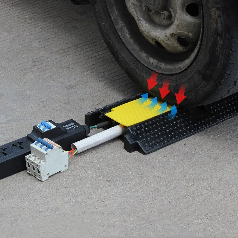 Cargue la imagen en el visor de la galería, Protector de Cable Piso de 2 Canal, de Goma, 103x25.5x5 cm, 10,000kg