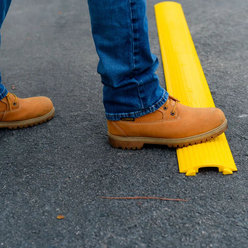 Cargue la imagen en el visor de la galería, PACK PASACABLES PEATONAL AMARILLAS DE 1 CANAL (4pza)