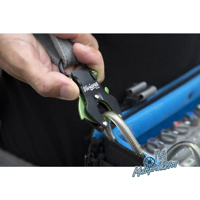 Cargue la imagen en el visor de la galería, Viviana Hook