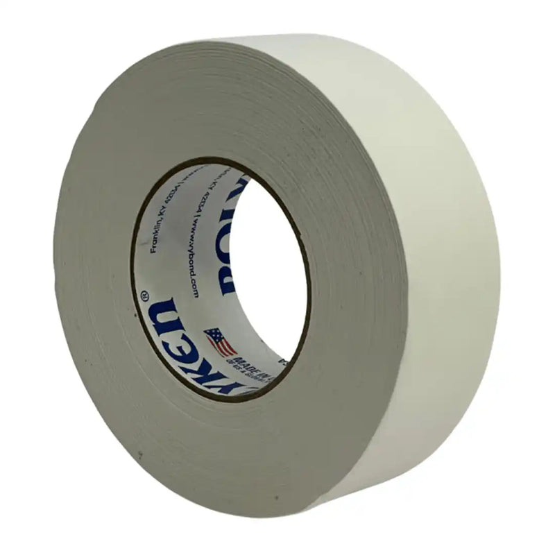 Cargue la imagen en el visor de la galería, Cinta gaffer mate Polyken 510 de 48 mm x 50 m. Cinta gaffer premium Polyken 510 color blanco en posición diagonal.