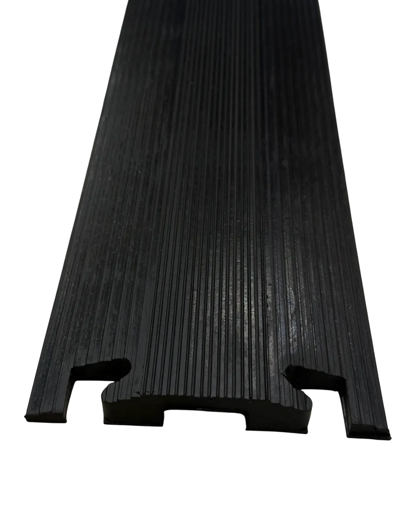 Cargue la imagen en el visor de la galería, PACK PASACABLES PEATONAL NEGRO DE 1 CANAL (4pza )
