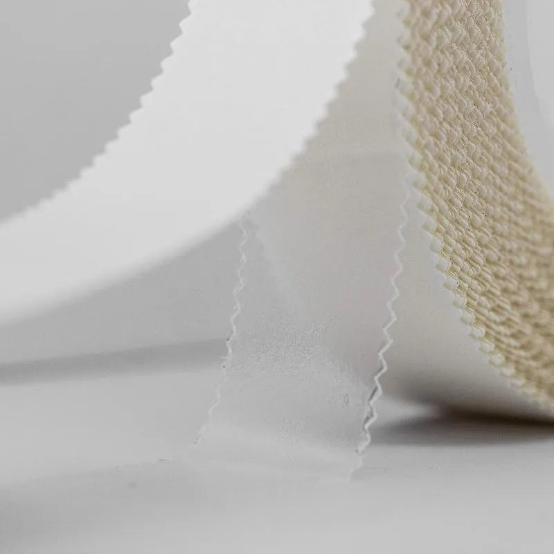 Cargue la imagen en el visor de la galería, Cinta Doble Cara &quot;Body Tape&quot; Removible y Amigable con la piel - Pro 1502
