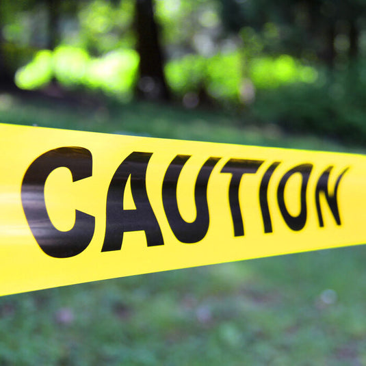 Cinta de Barricada Leyenda en INGLES 3" x 100m