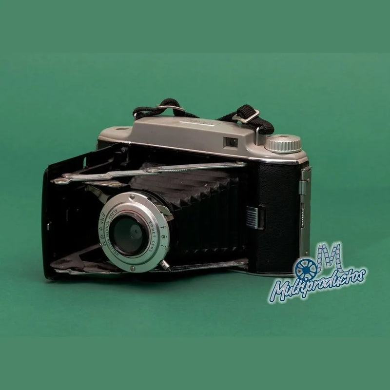 Cargue la imagen en el visor de la galería, CICLORAMA Deep Green #12 DE PAPEL 2.72m x 11m
