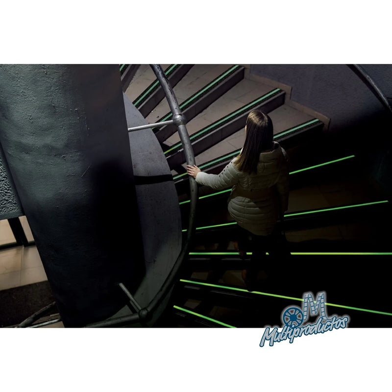 Cargue la imagen en el visor de la galería, Cinta antiderrapante fotoluminiscente GLOW 50mm x 18m
