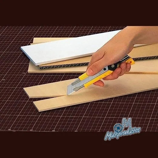 Cargue la imagen en el visor de la galería, Navaja - Cutter OLFA 18 mm L-1
