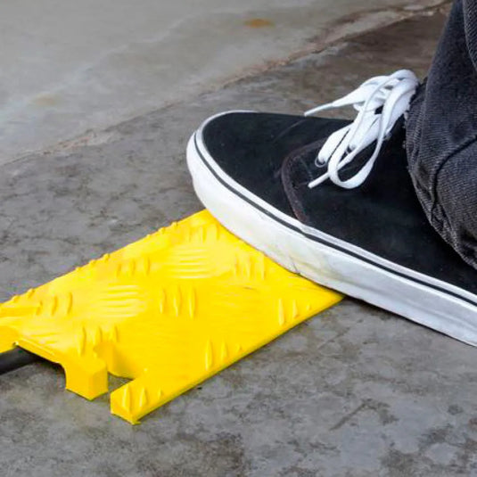 PACK PASACABLES PEATONAL AMARILLAS DE 1 CANAL (4pza)