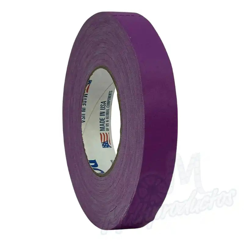 Cargue la imagen en el visor de la galería, Cinta gaffer mate Polyken 510 de 24 mm x 50 m. Rollo de cinta gaffer Polyken 510 color morado en vista de tres cuartos.
