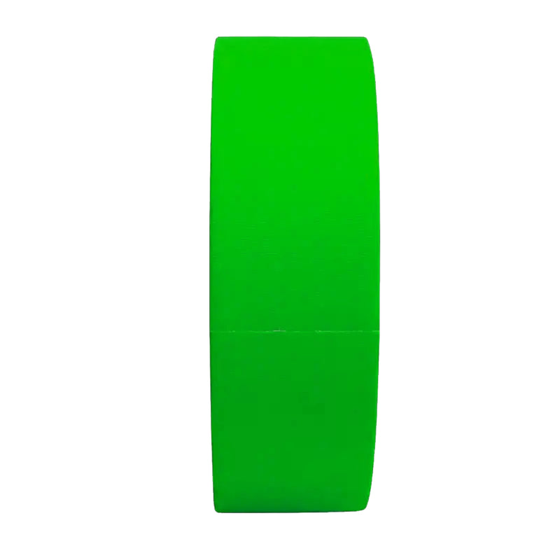 Cargue la imagen en el visor de la galería, Cinta gaffer neón Polyken 510 48 mm x 45 m. Rollo de cinta gaffer neón color verde Polyken 510 visto de perfil mostrando su grosor y acabado fluorescente.
