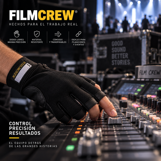 Guante fingerless FilmCrew en uso, operando una consola de audio en set