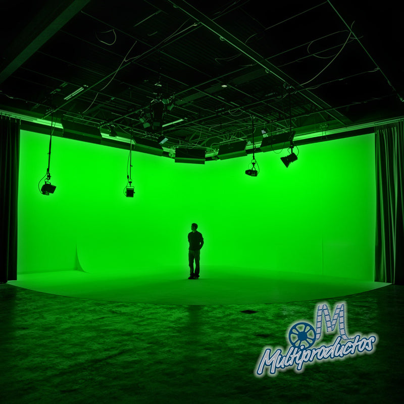 Cargue la imagen en el visor de la galería, Pintura Rosco Chroma Key verde galon. Estudio de grabación profesional con ciclorama pintado con pintura Rosco Chroma Key verde e iluminación de estudio.
